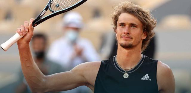 法网碾压ATP总决赛,西西帕斯刷新纪录 法网碾压ATP总决赛,西西帕斯刷新纪录