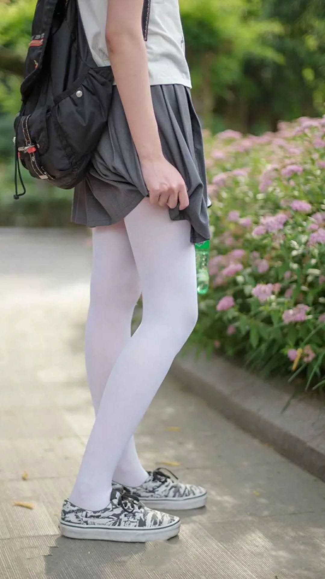 绿茵三色交响,贝林厄姆的独奏,秘鲁的坚韧,加纳的遗憾